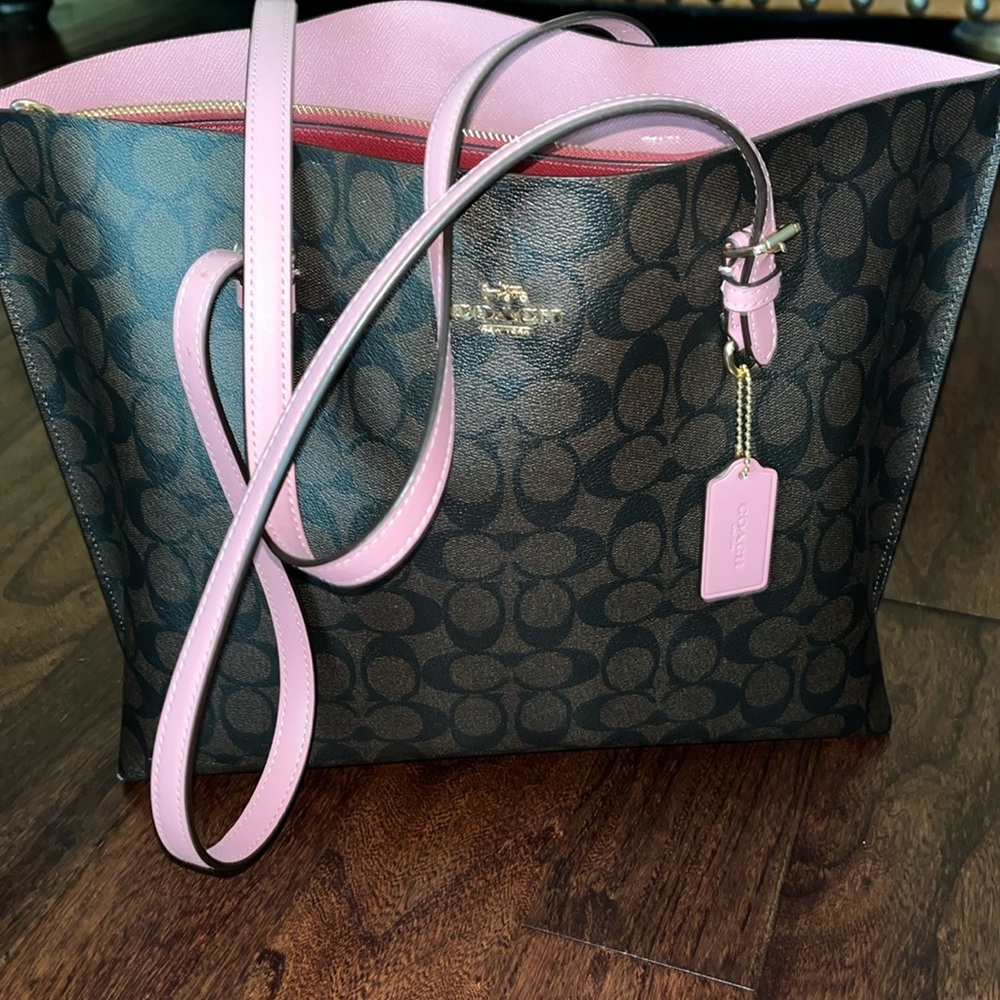 Coach Mollie Tote